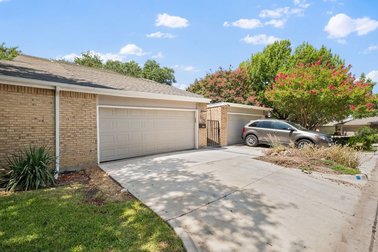 2706 Creek Wood Ct - Photo 2 of 28