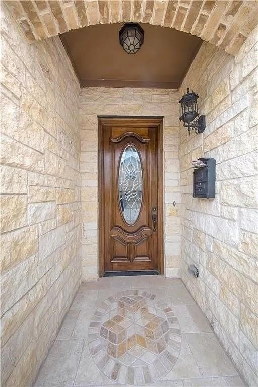 12305 Halima St - Photo 3 of 24