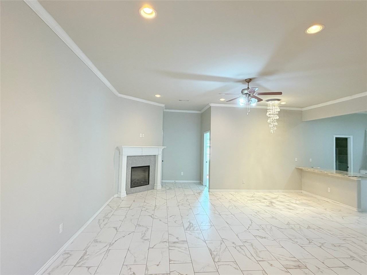 12305 Halima St - Photo 4 of 24