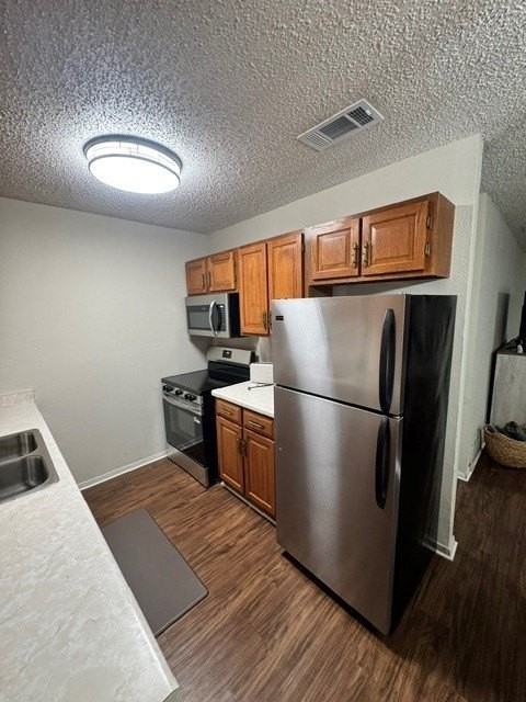 985 Minter Ln - Photo 5 of 14