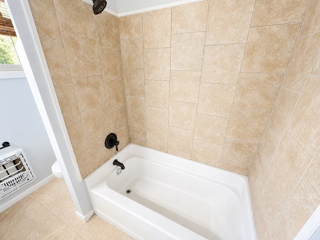 2905 Kirk Ln - Photo 6 of 11