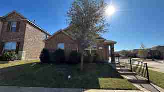 1235 Acmite Ave - Photo 1 of 1