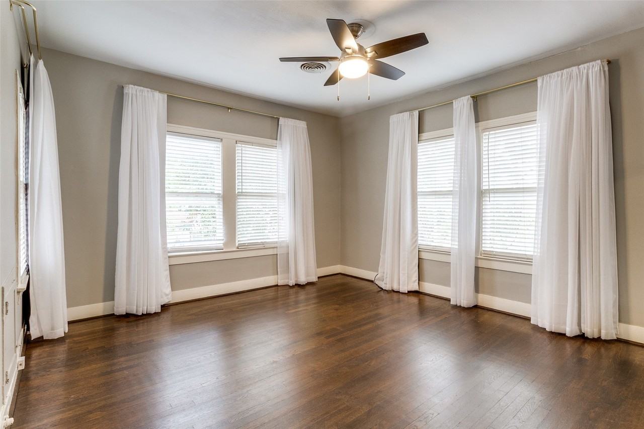 4503 Gilbert Ave - Photo 6 of 12