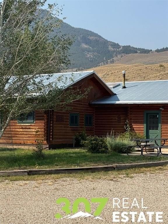 191 Whit Creek Rd - Photo 2 of 31