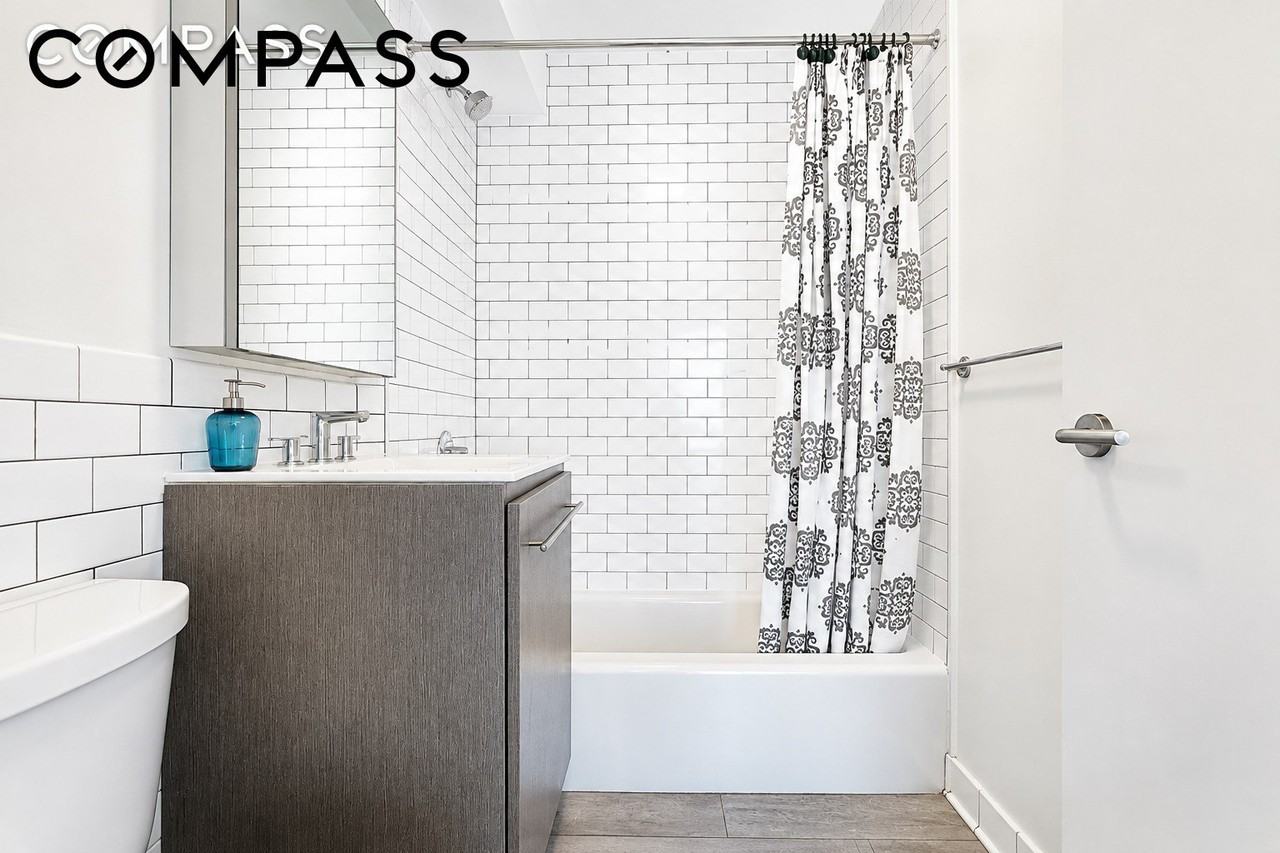 204 Huntington St #2O - Photo 5 of 11