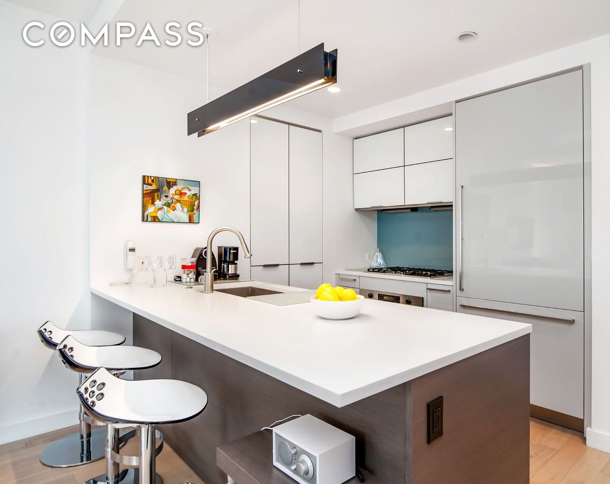34 N 7th St #4X - Photo 3 of 17
