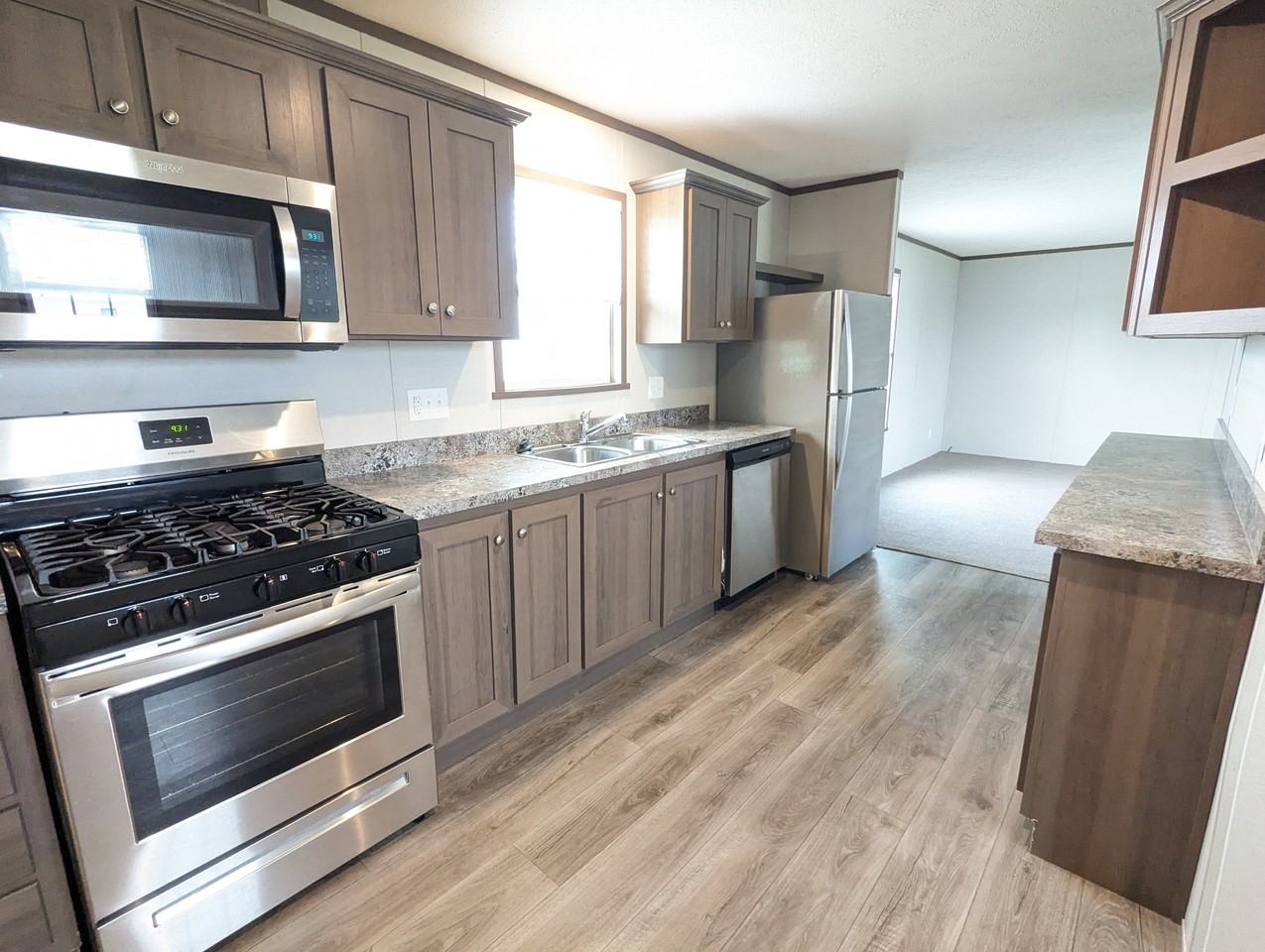 2445 Birch Dr #120 - Photo 2 of 12