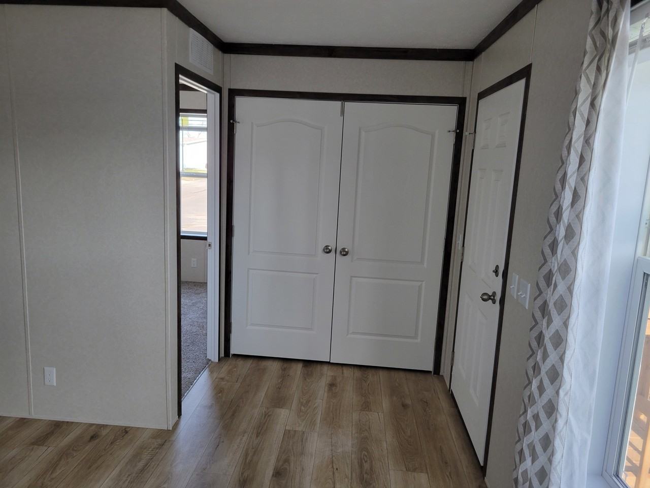 19 Canal Dr #300-019 - Photo 3 of 8