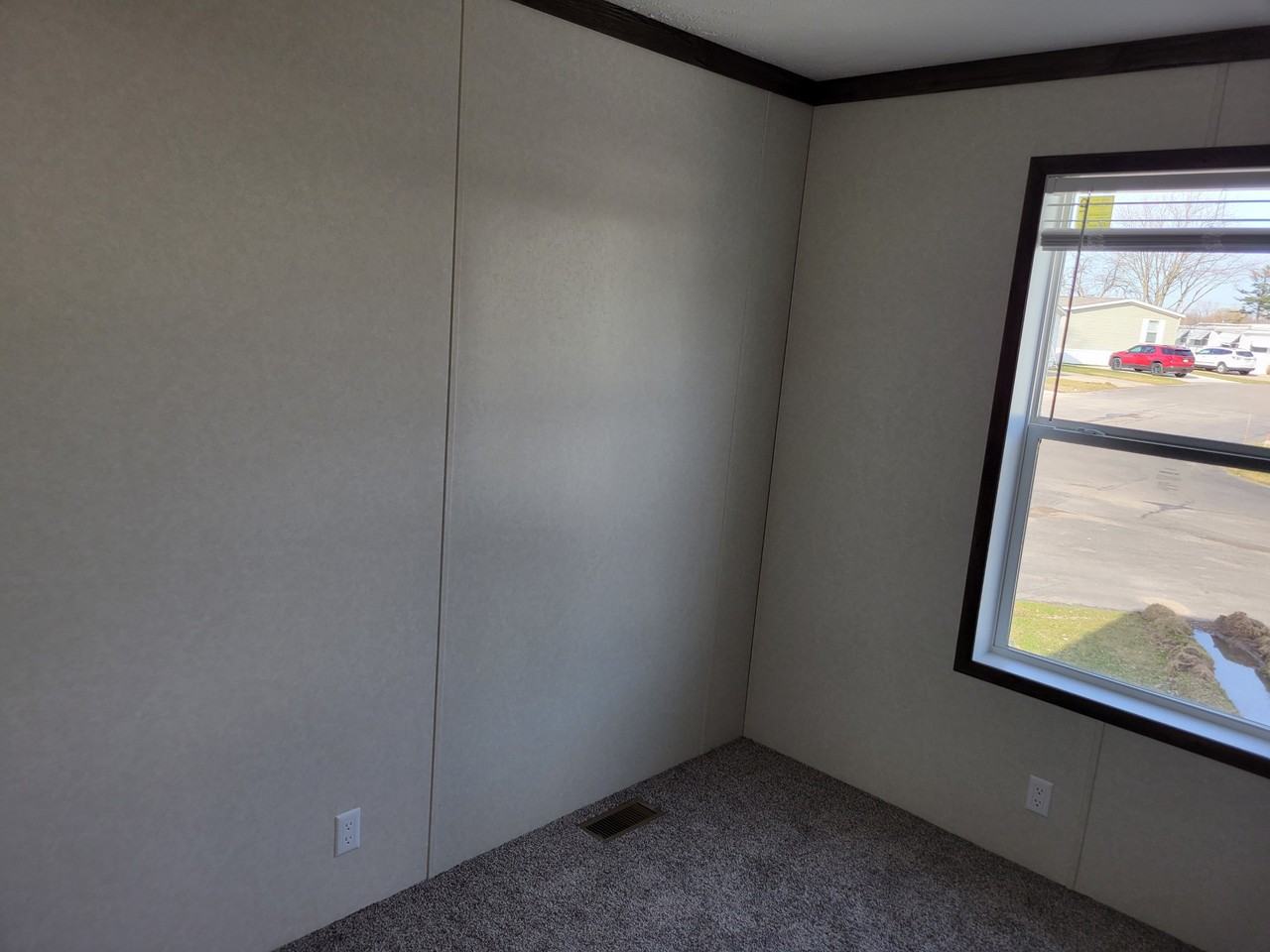 19 Canal Dr #300-019 - Photo 6 of 8