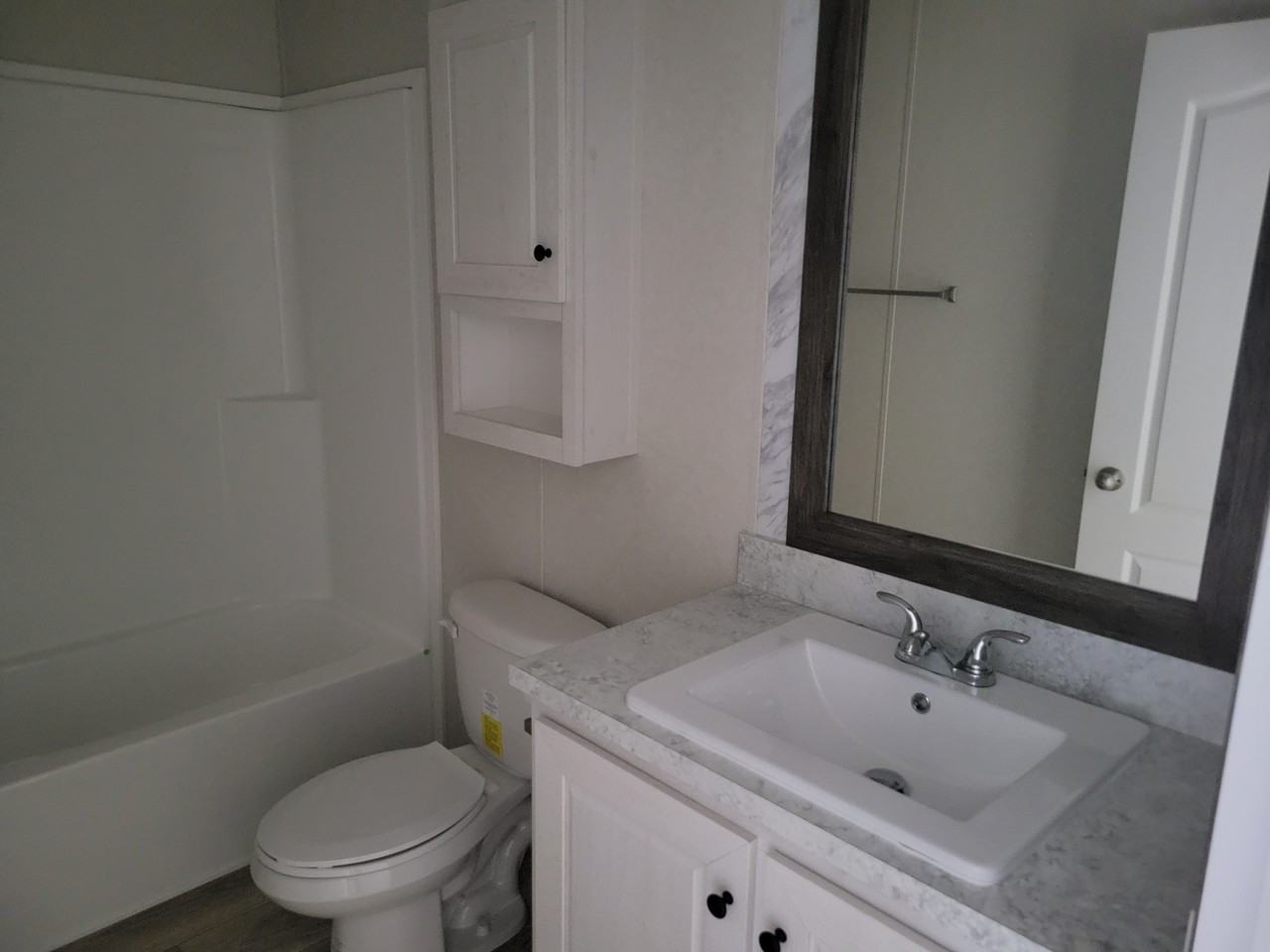 19 Canal Dr #300-019 - Photo 7 of 8