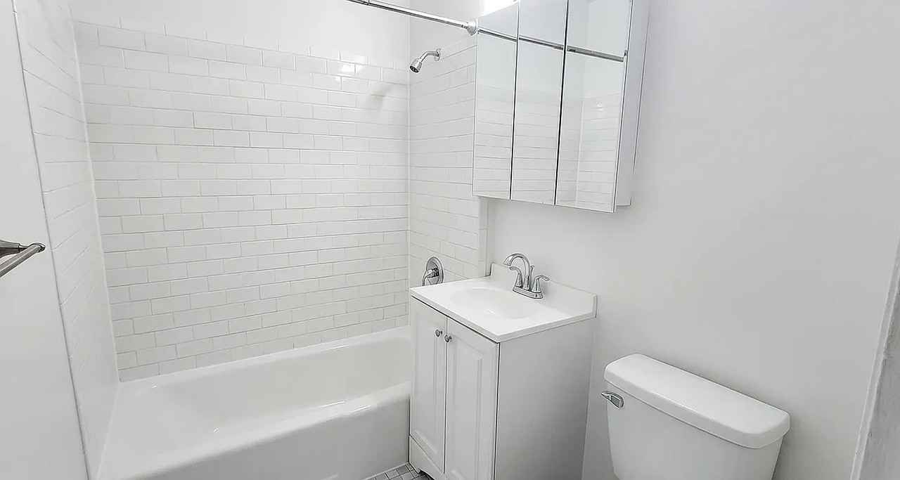 270 W 25th St #4A - Photo 6 of 6