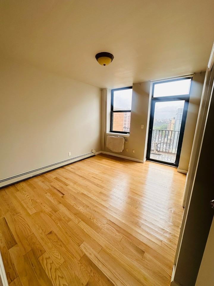 3636 Prince St #11E - Photo 4 of 10