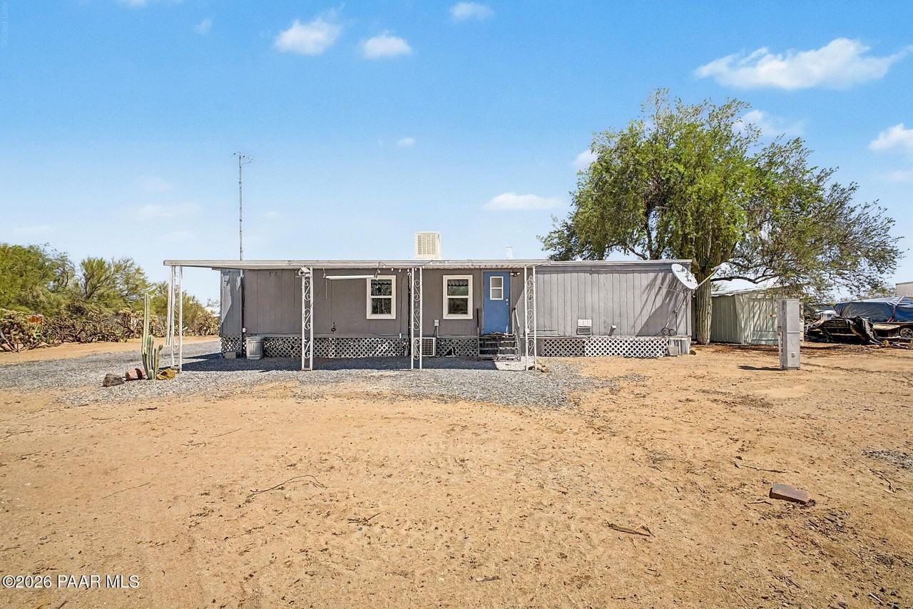6525 N Brushtail Ln - Photo 3 of 10