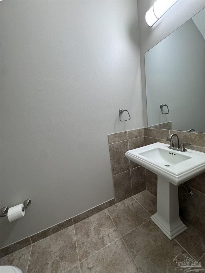 2703 Bay Club Dr #2703 - Photo 7 of 35