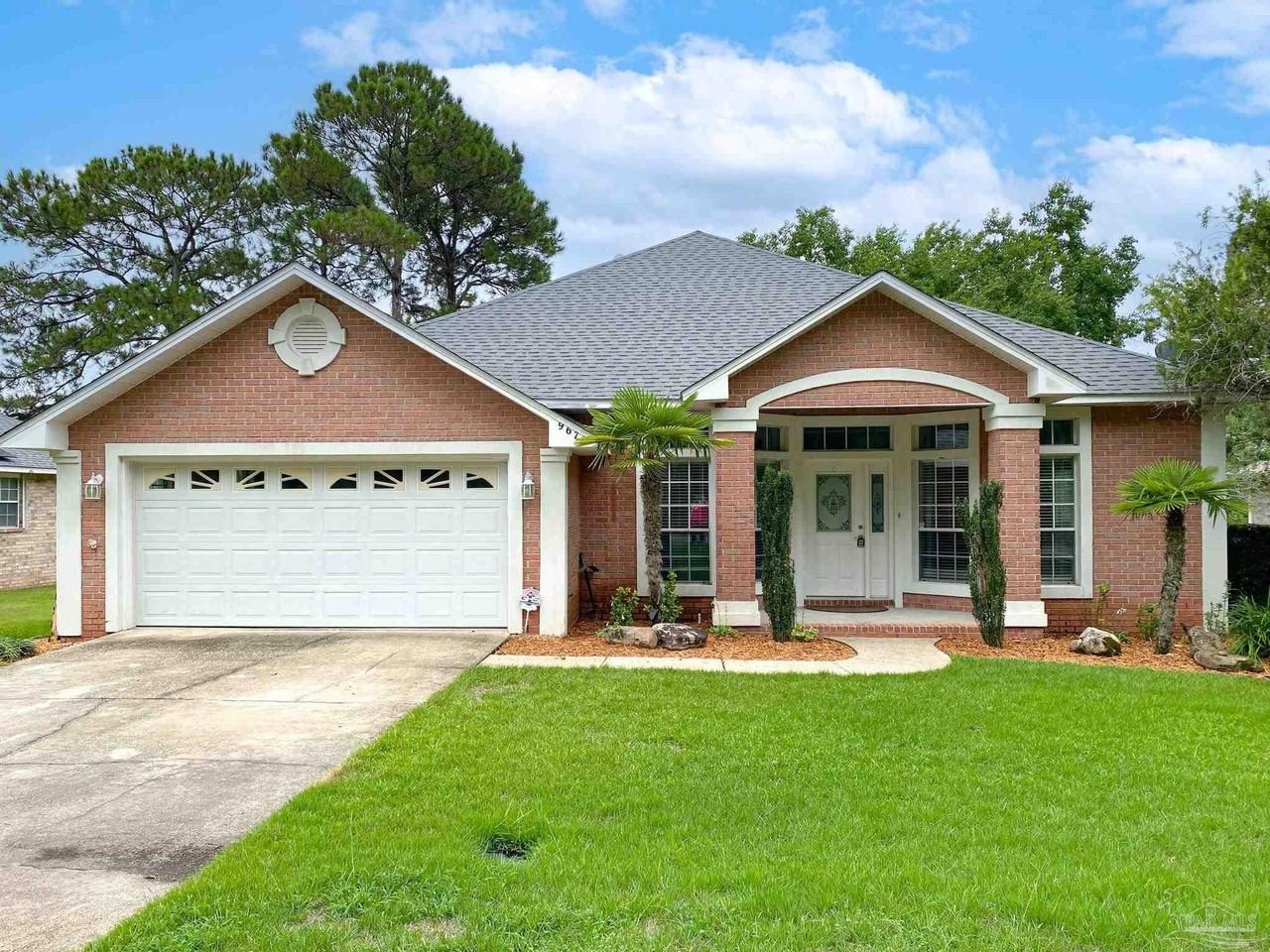 9678 Westgate Cir - Photo 2 of 29