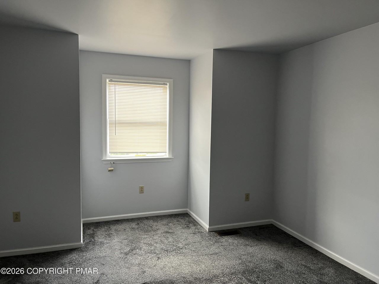 2635 Middle Way - Photo 7 of 20