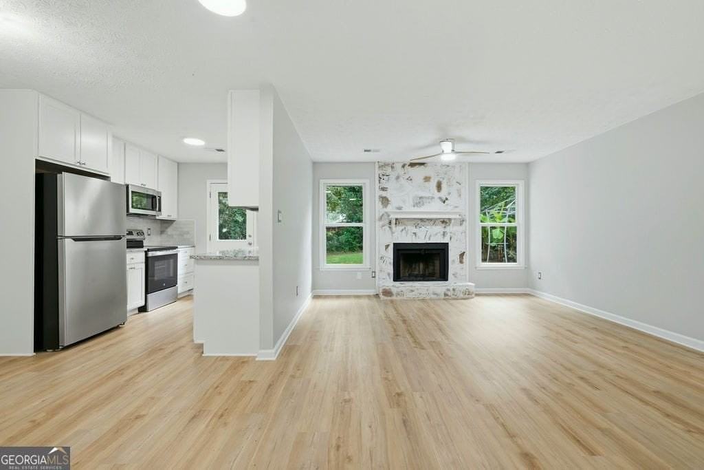 210 Meadow Run - Photo 4 of 29