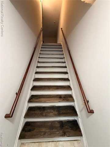 18340 University Park Dr - Photo 3 of 30