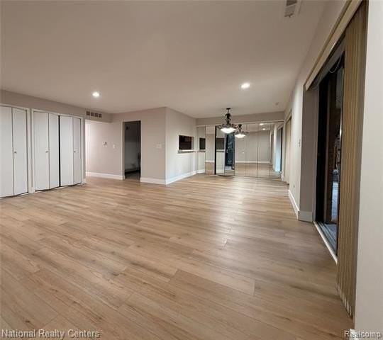 18340 University Park Dr - Photo 6 of 30