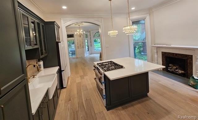 669 W Canfield St - Photo 6 of 12