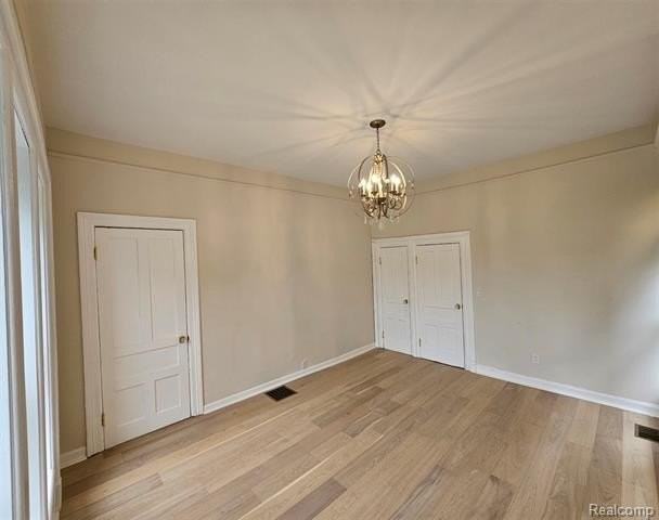 669 W Canfield St - Photo 7 of 12