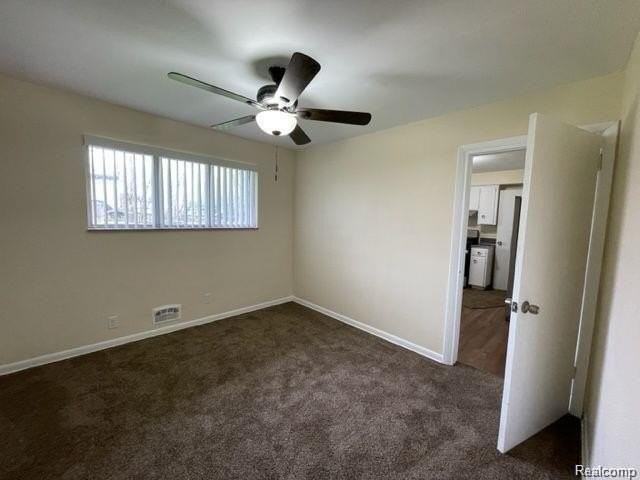 5122 W Bristol Rd - Photo 4 of 10