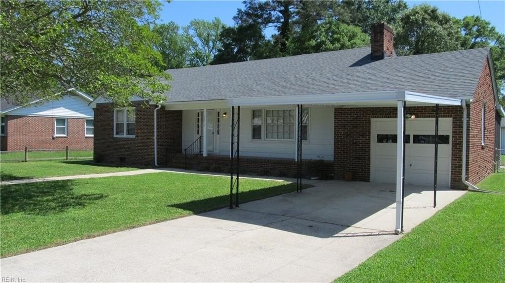 2217 Delwood Rd - Photo 3 of 35