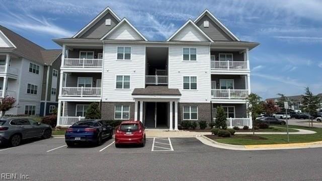1733 Dromolin Dr #205 - Photo 2 of 50