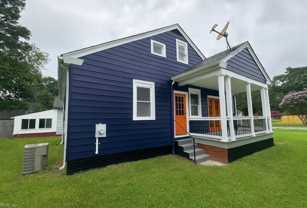 1615 Holladay St - Photo 1 of 1