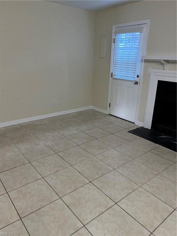 5148 Condor St - Photo 4 of 20