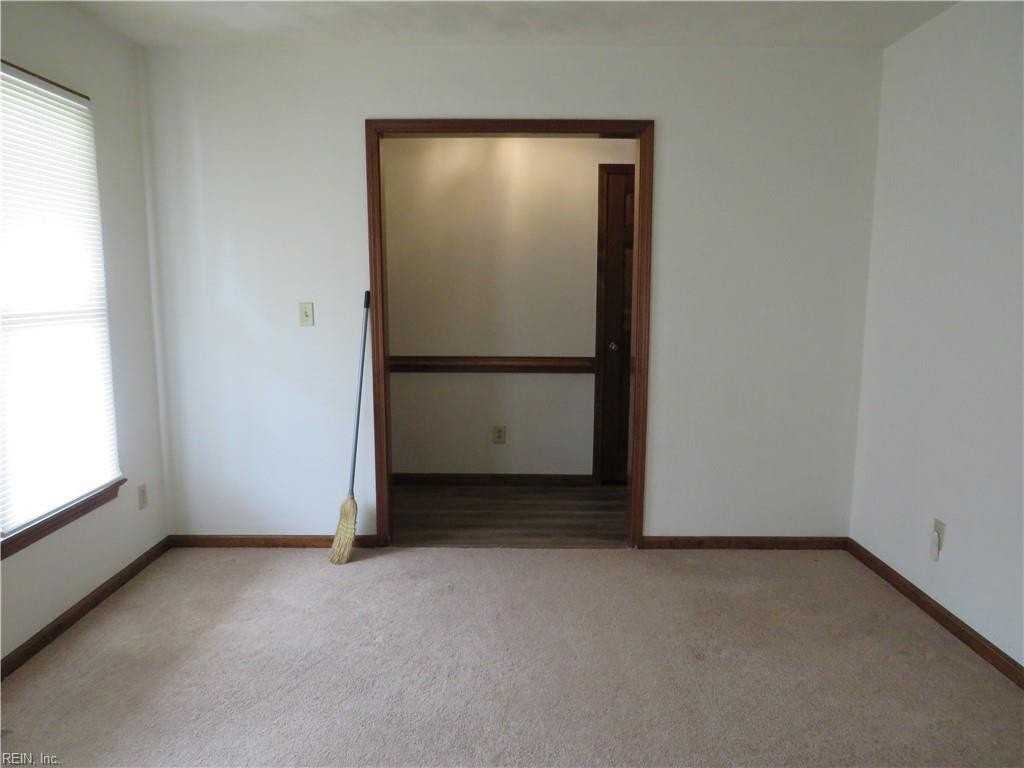 509 Wynngate Ct - Photo 4 of 31