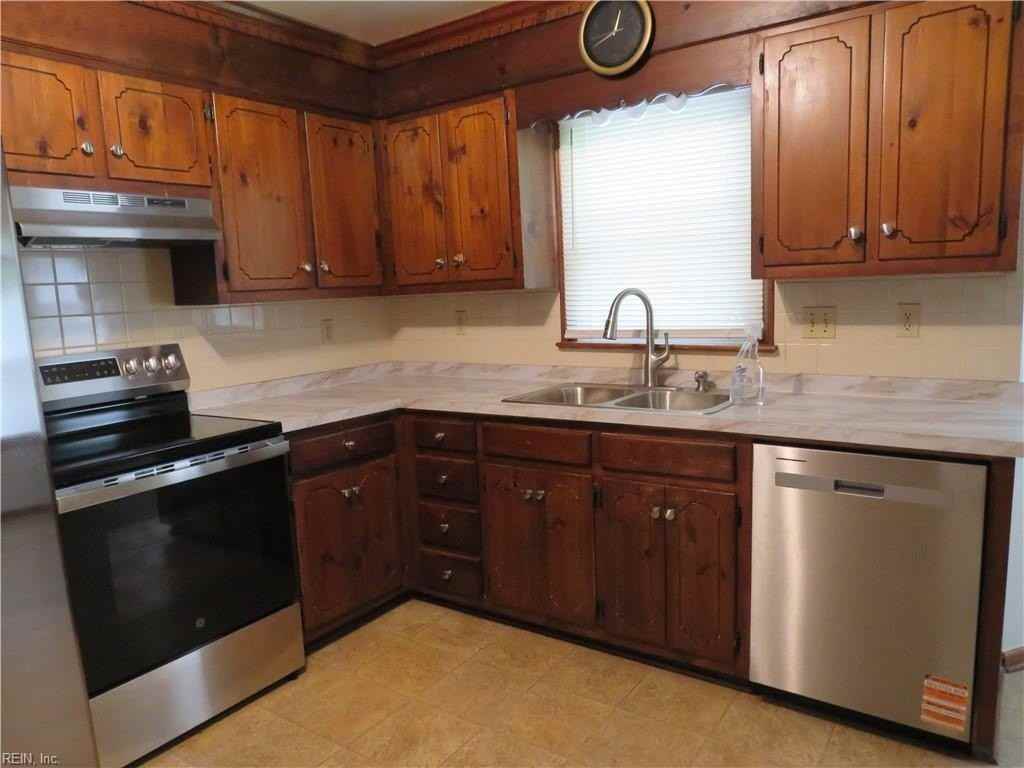 509 Wynngate Ct - Photo 7 of 31