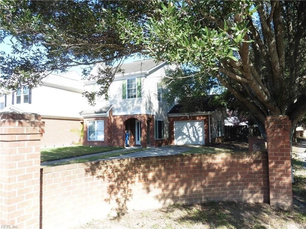 2364 Charing Cross Rd - Photo 2 of 21