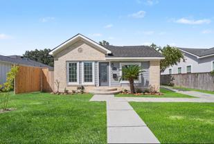 2805 Rosewood St - Photo 1 of 1