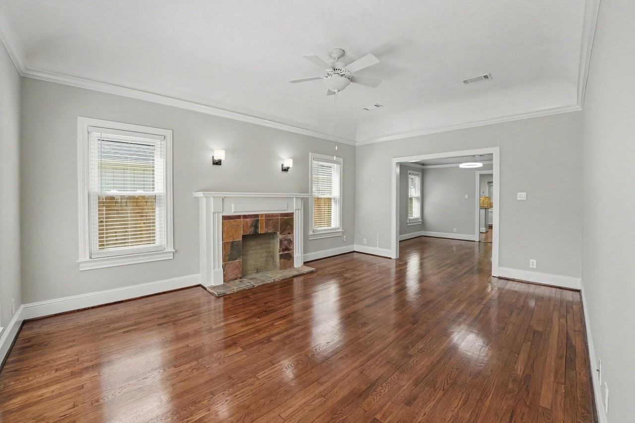 2805 Rosewood St - Photo 5 of 20