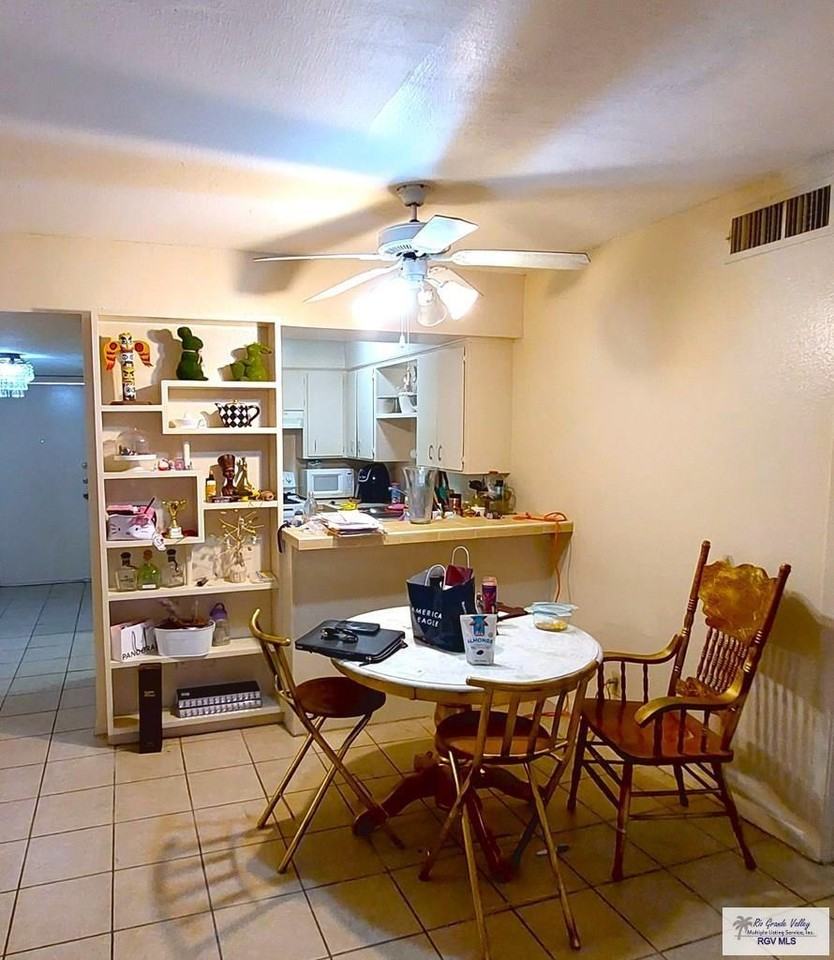 1944 W University Blvd Apt 1 - Photo 2 of 5