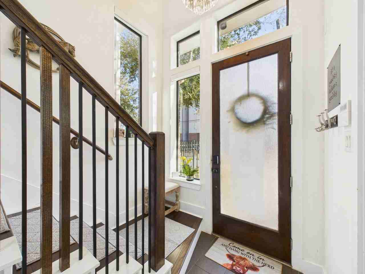 1404 Spring St Unit A - Photo 7 of 48