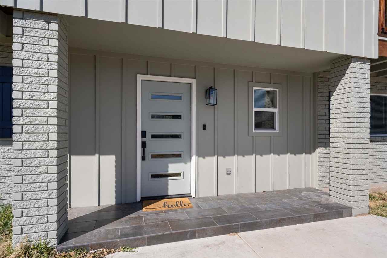 6104 Reicher Dr - Photo 3 of 33