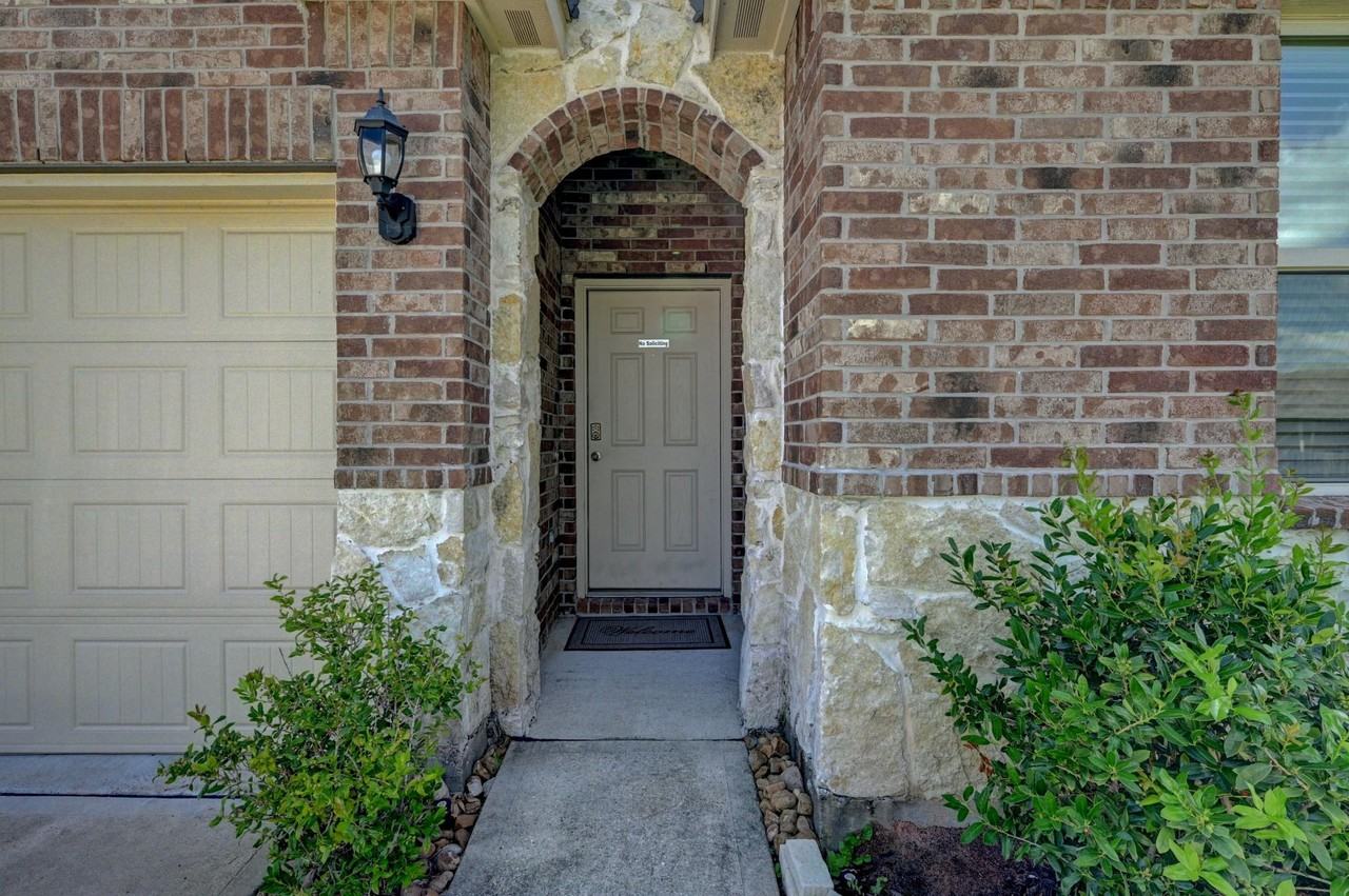 7022 N Sound Ln - Photo 5 of 50