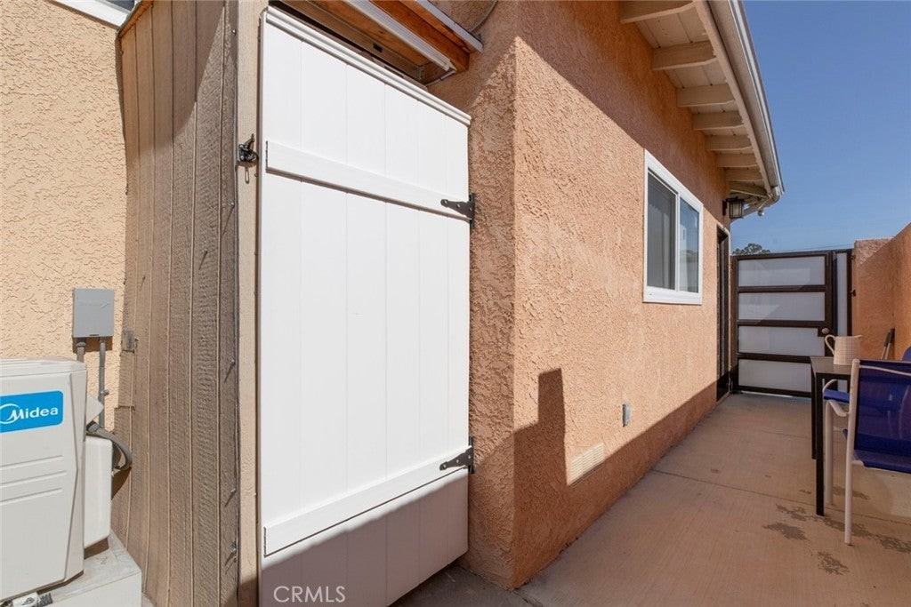 14728 Kingsbury St - Photo 3 of 14
