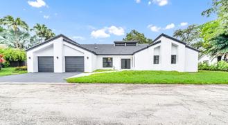 5740 Sw 33rd Ter - Photo 1 of 1