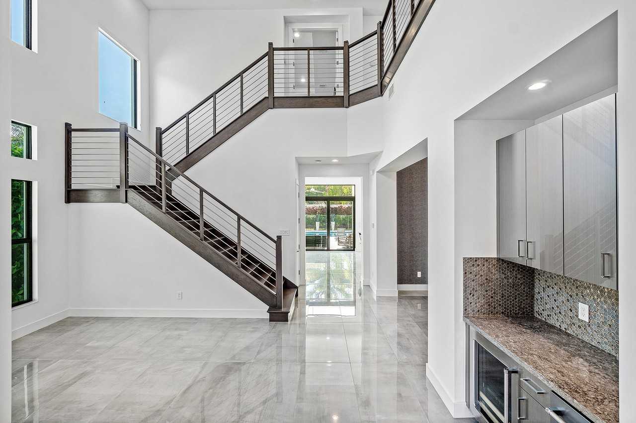9006 Dulcetto Ct - Photo 7 of 50