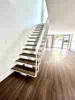 featured image of 555 University Ave #1