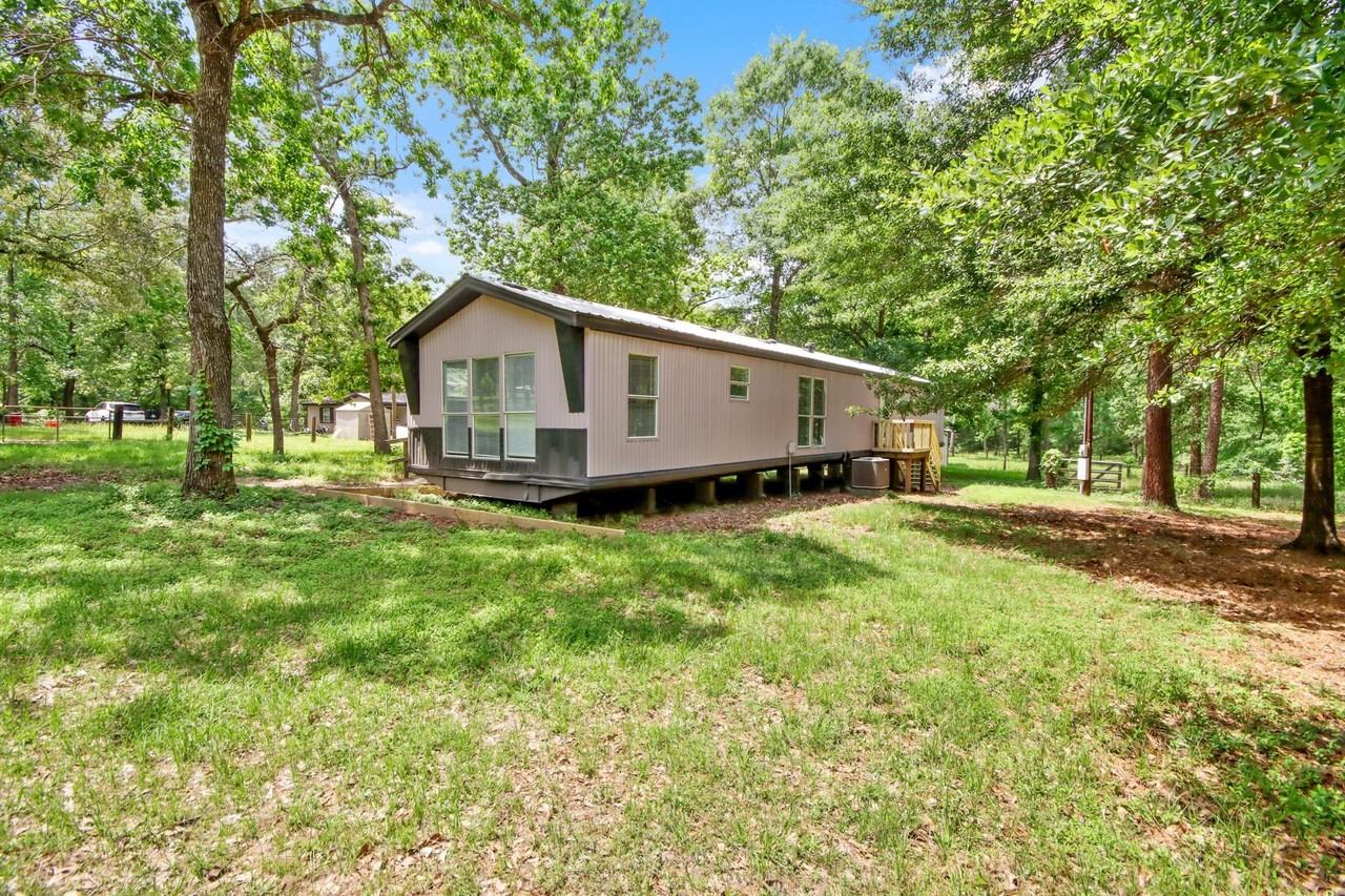 25494 Deepwood Dr Unit B - Photo 3 of 22