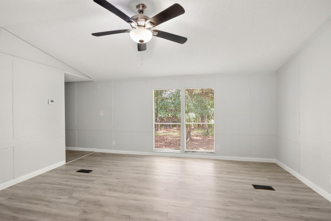 25494 Deepwood Dr Unit B - Photo 7 of 22