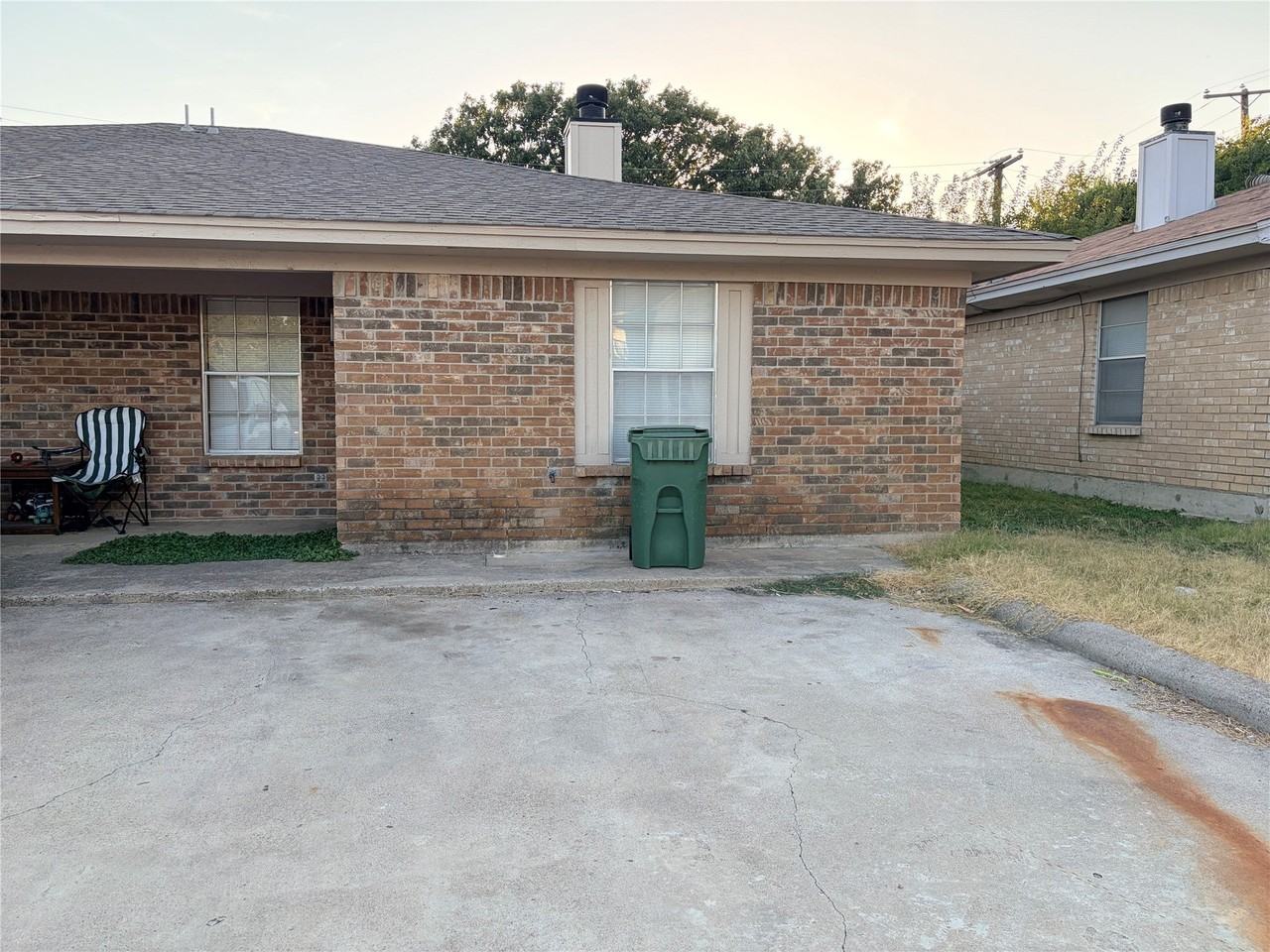 5804 Tinsley Dr - Photo 2 of 16