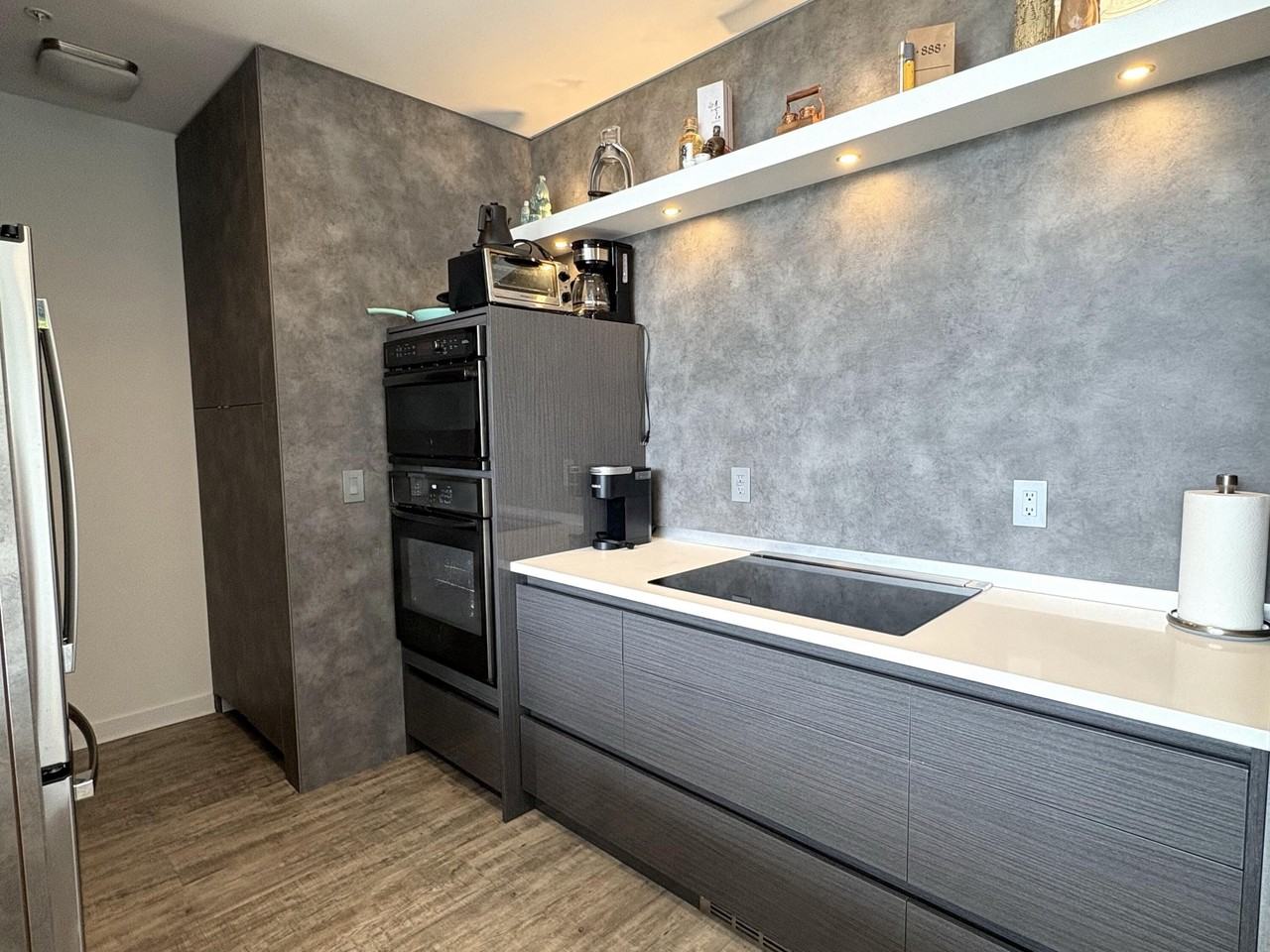 335 Se 6th Ave #402 - Photo 3 of 30