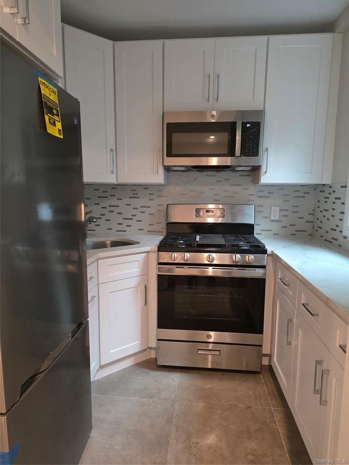 9 Georgia Ave ##B - Photo 7 of 11