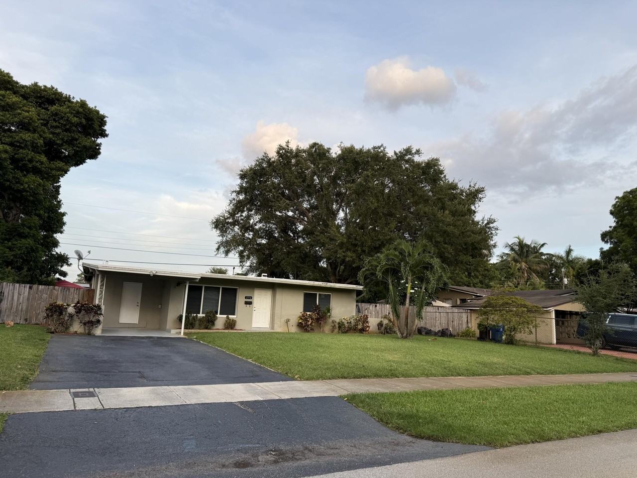 2316 Sw 35th Ave - Photo 5 of 31