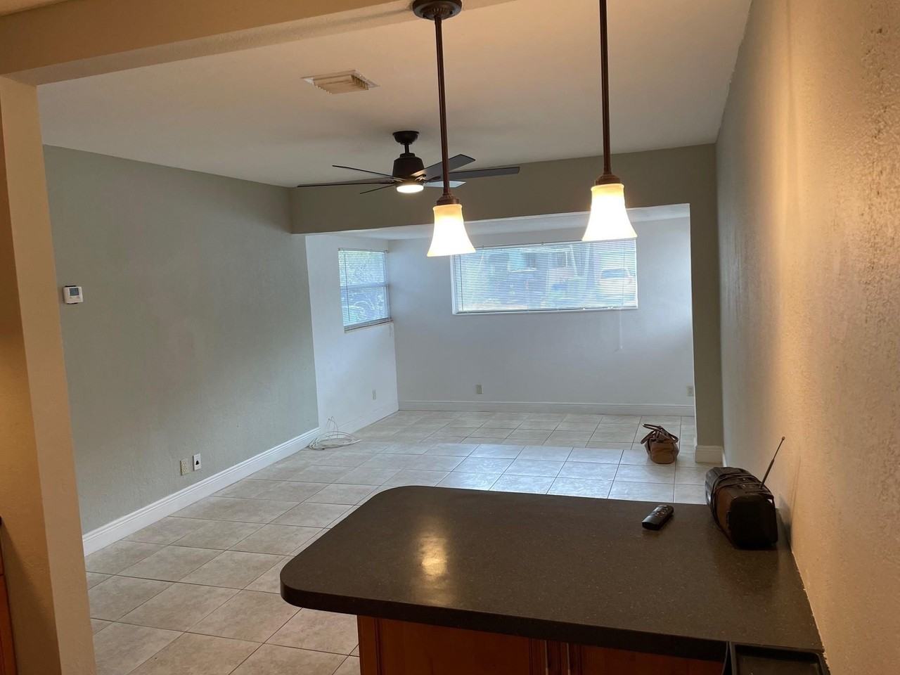 319 Sw 15th St - Photo 4 of 16